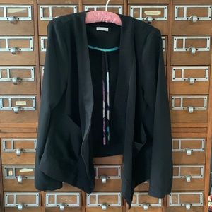 Gentle Fawn Open Drape Black Blazer Size Medium